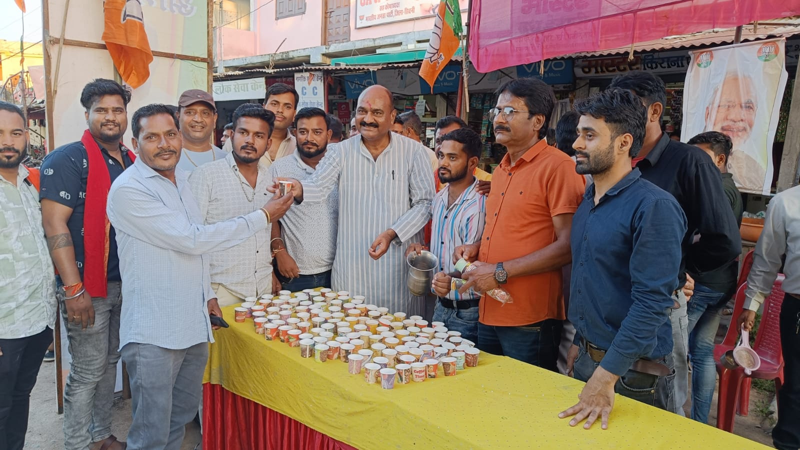 केवलारी विधायक की उपस्थिती में प्रधानमंत्री जी का जन्मदिन मनाया गया