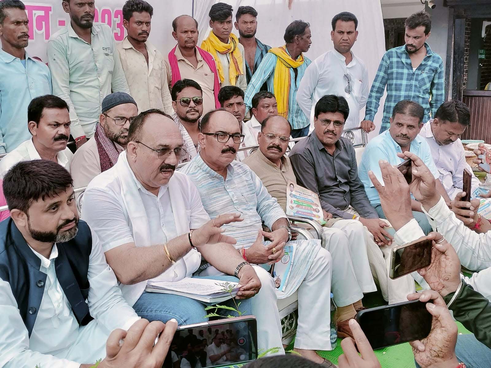 कांग्रेस वन के संरक्षण और संवर्धन के प्रति सचेत - खुराना,