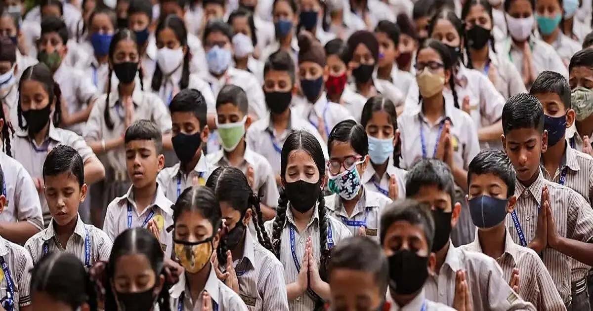 निराशाजनक परीक्षा परिणाम पर हाय तौबा मचाने की बार बार पुनरावृत्ति कब तक ?