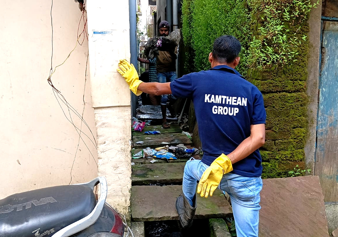 नगर पालिका द्वारा चलाया जा रहा स्वच्छता अभियान एवं किया जा रहा कीटनाशक दवाईयों का छिडकाव