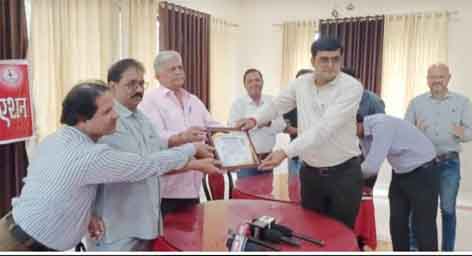 प्रेस एसोशियन के अध्यक्ष बने महेन्द्र राय