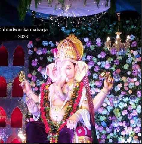 बैंड बाजे के साथ होगा महाराजा का पंडाल प्रवेश