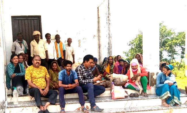 भाजपा जिला उपाध्यक्ष संतोष अग्रवाल ने खैरी शक्ति केन्द्र पहुँचकर सदस्यता अभियान की बैठक ली 