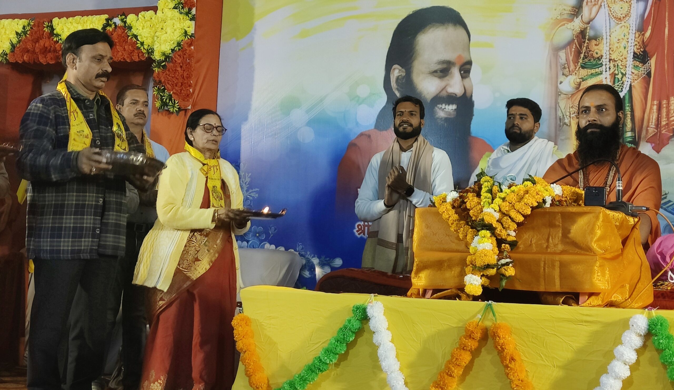 सनातन हिंदू धर्म की दस विशेषताएं है जो विश्व के किसी अन्य पंथ, मजहब में नही है - निर्विकल्प जी