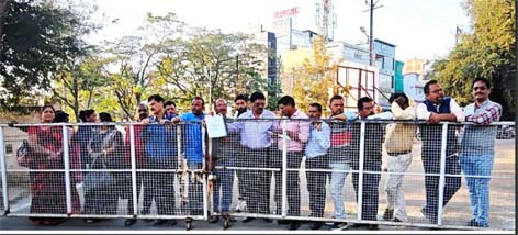 प्रायवेट स्कूलों की विभिन्न समस्याओं के समाधन हेतु सभी संचालक हुए एकजुट (शिक्षामंत्री को सौंपा ज्ञापन)