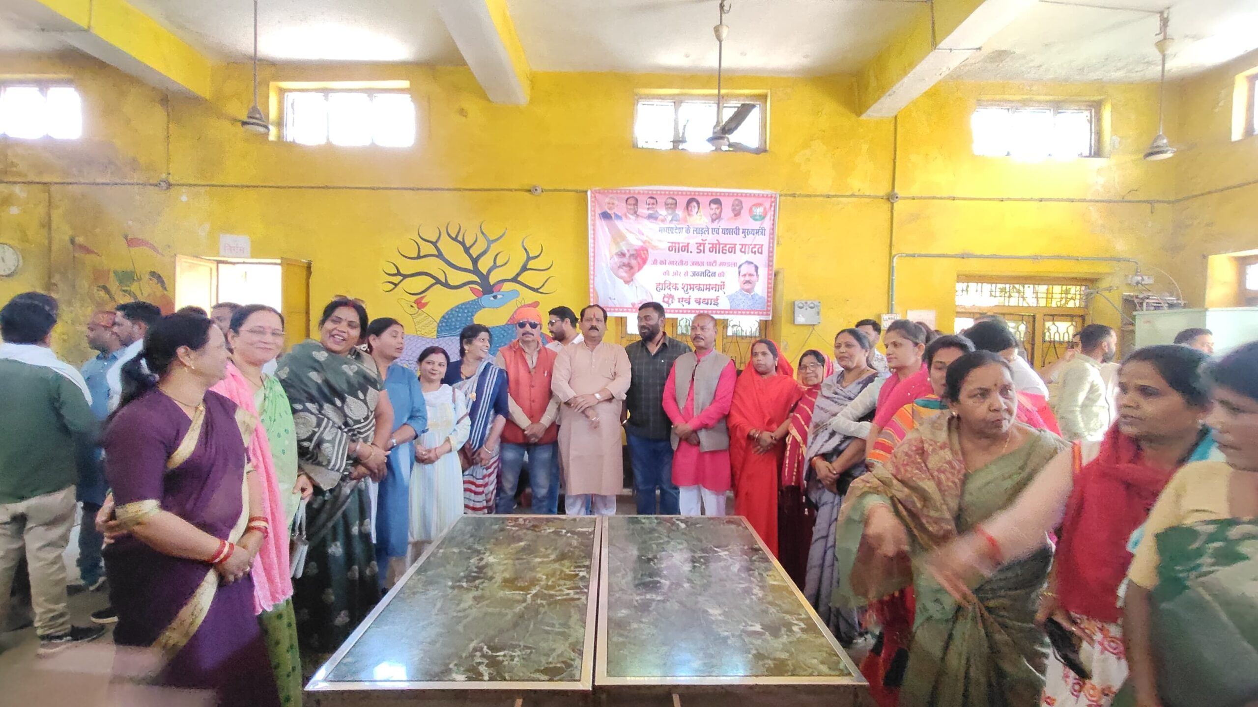 माँ नर्मदा महाआरती एवं सेवा कार्य कर मुख्यमंत्री के यशस्वी जीवन की कामना