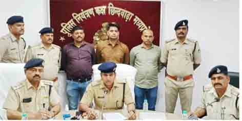 आई.पी. एल. सट्टे पर पुलिस की बड़ी कार्रवाई, दो आरोपी पकड़ाए, लाखों का हिसाब और मोबाइल जप्त