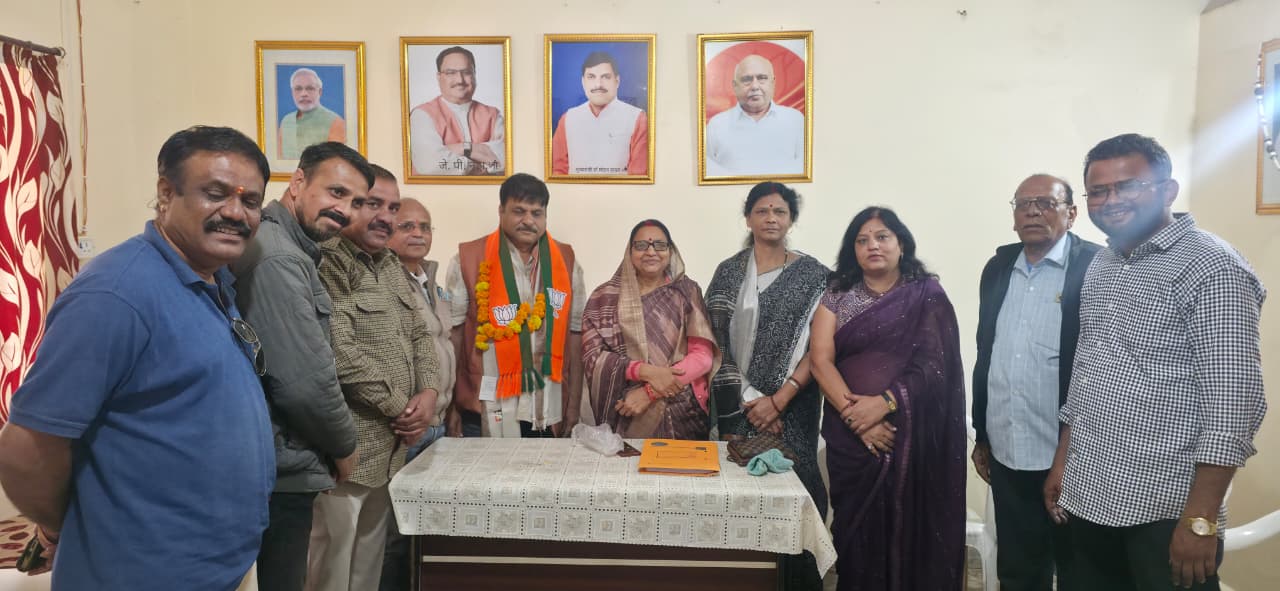 केवलारी विधानसभा में बना मिसाल — बूथ 218 कुचीवाड़ा ने सबसे पहले 100% SIR सर्वे पूरा कर रचा इतिहास