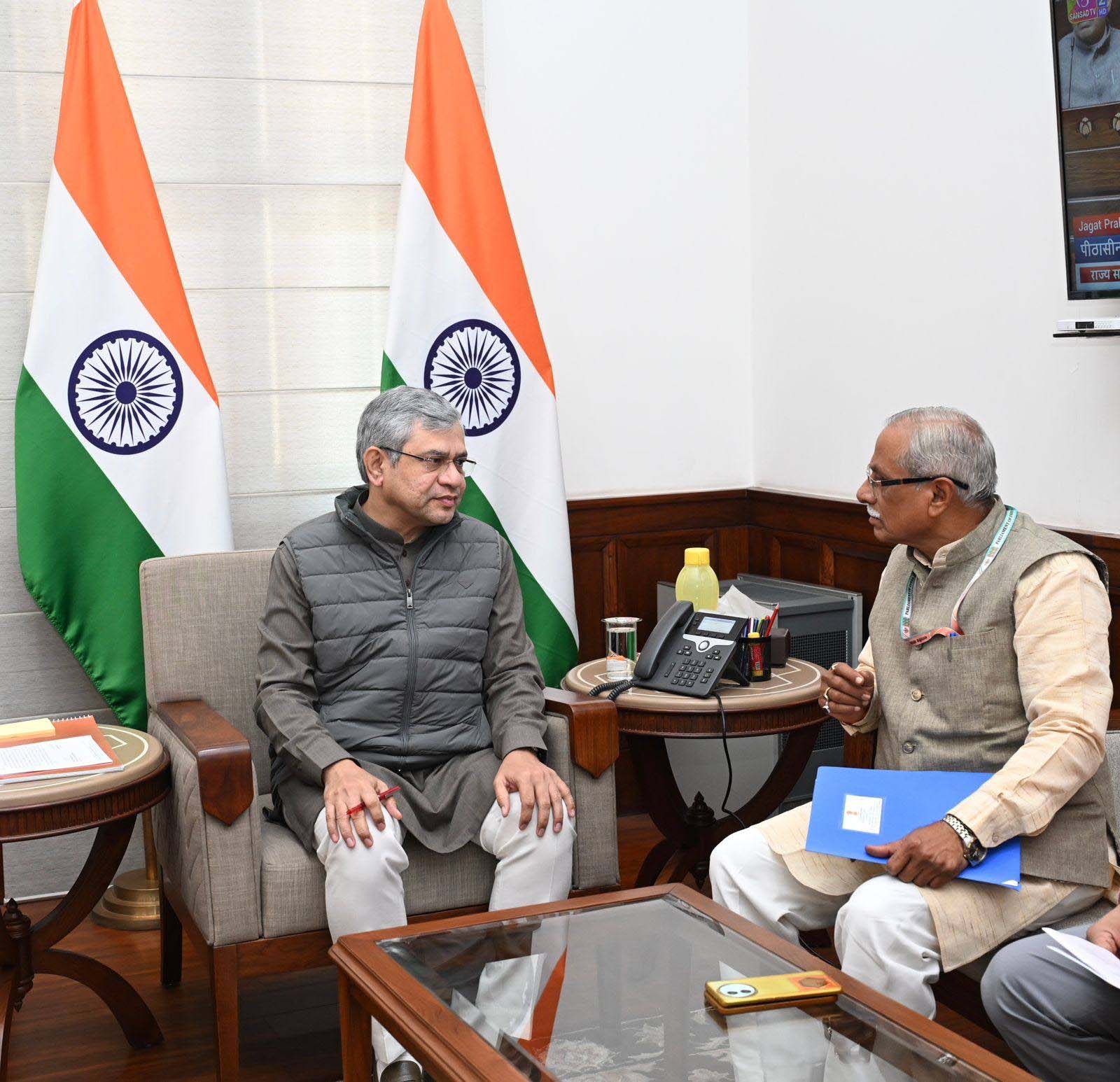 यात्रियों की आवाज़ बने डॉ. बिसेन, रेल मंत्रालय तक पहुंचाईं सिवनी–बालाघाट–छिंदवाड़ा की मांगें