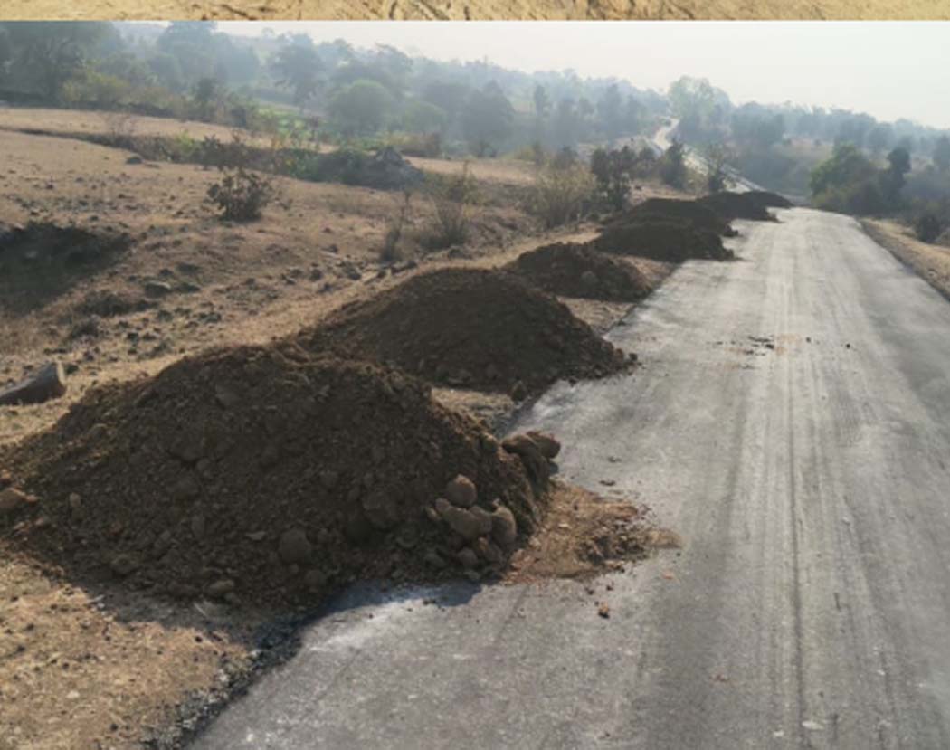 बिना लीज़, बिना डर, बिना कानून: सिवनी के बिनेकी में अवैध मुरम उत्खनन का आतंक