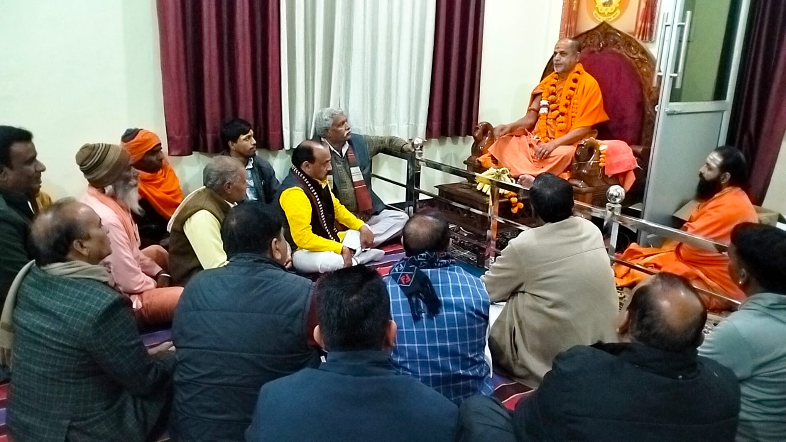 पूज्य शंकराचार्य स्वामी सदानंद सरस्वती का सिवनी आगमन, द्वारकाधीश प्राण प्रतिष्ठा महोत्सव को दिव्य मार्गदर्शन