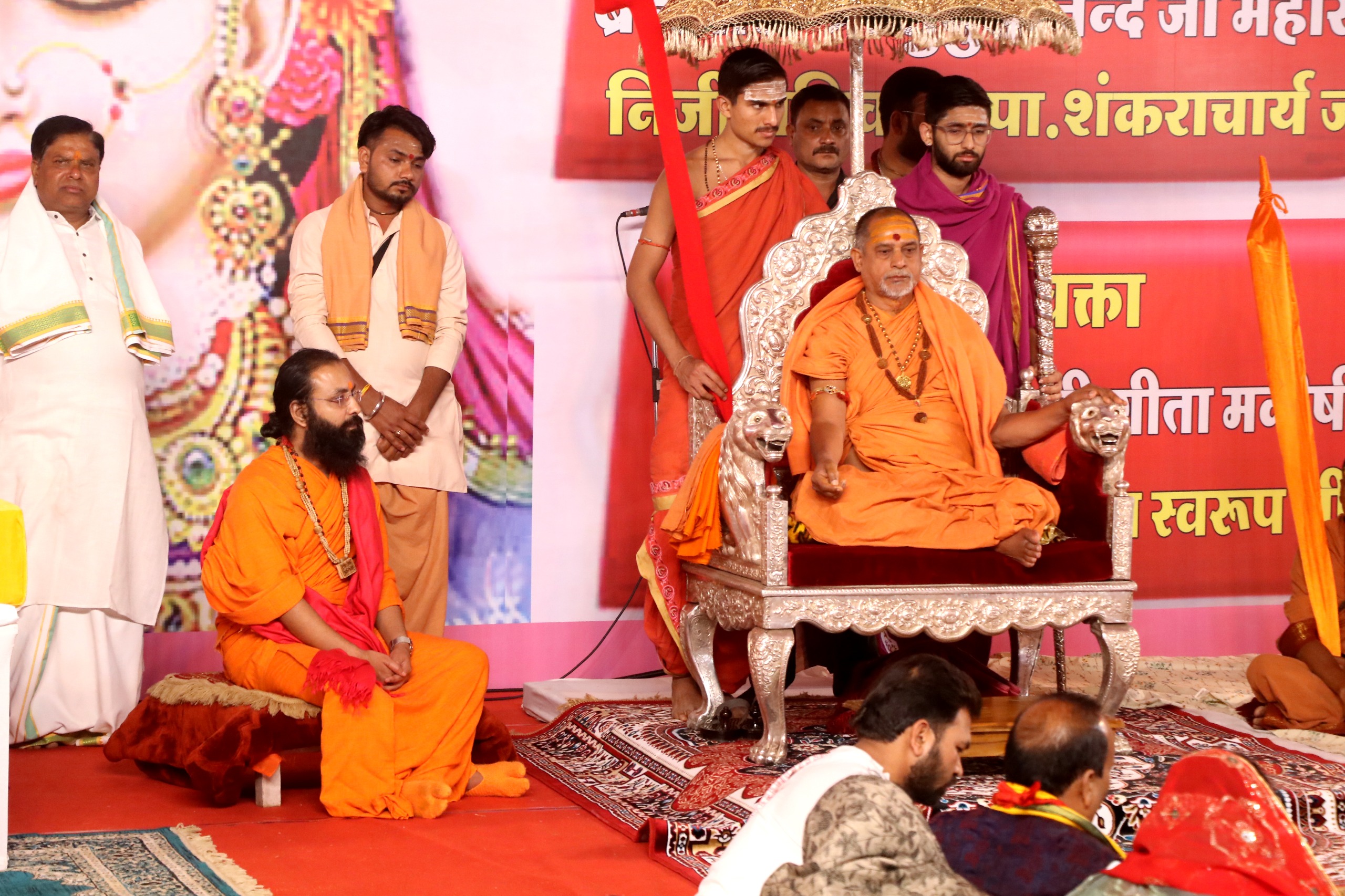 “चिता जलने से पहले अपने चित्त को जगावे” – शंकराचार्य स्वामी सदानंद सरस्वती का जीवन-दर्शन