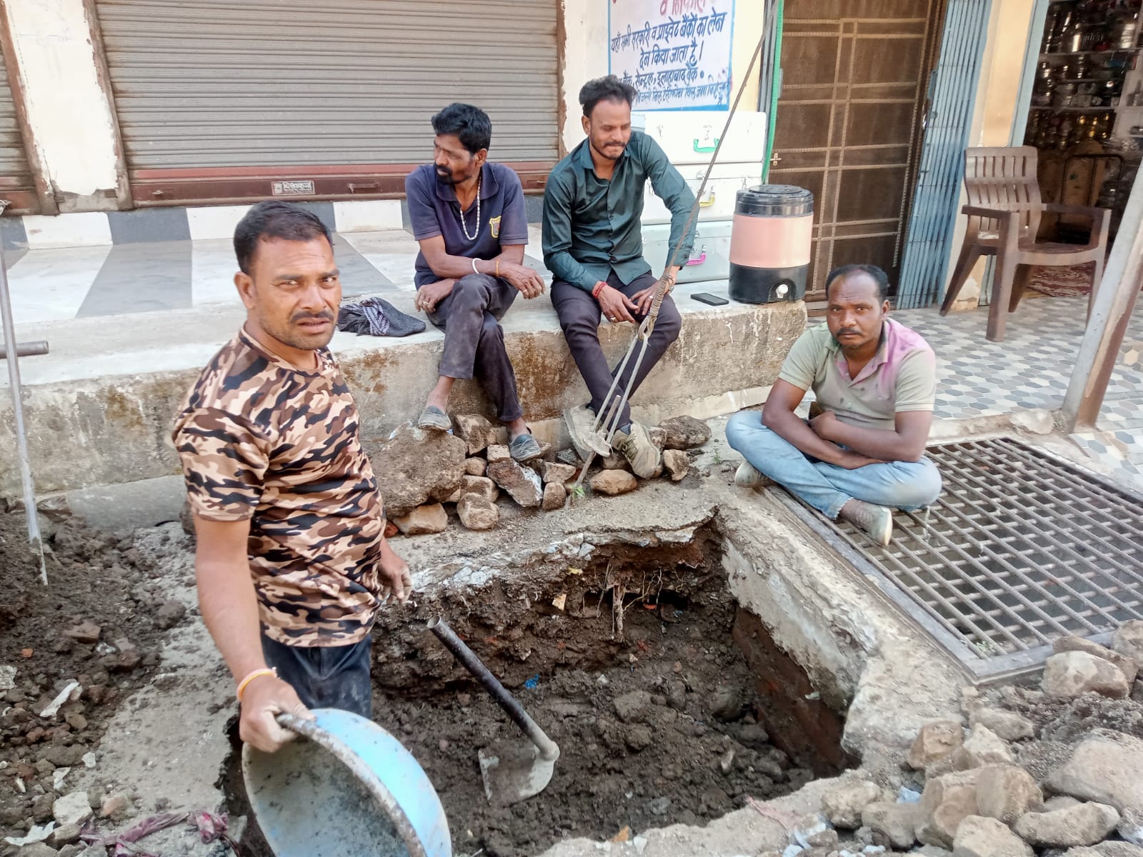 छपारा में पेयजल आपूर्ति तीन दिन से ठप्प, चौथे दिन सुधार कार्य शुरू