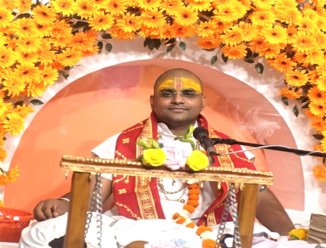 धर्म का सच्चा उद्देश्य भगवान के धाम की प्राप्ति: भागवत कथा में उमड़ा श्रद्धा का सागर