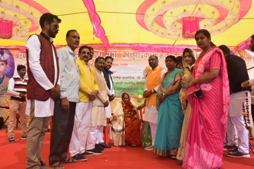 वीरबाला बिन्दु कुमरे के शहीद दिवस पर बरघाट में मनाया गया 'नगर गौरव दिवस - Seoni News