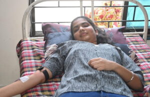 अग्रवाल समाज के लोगों ने किया रक्तदान, लगाया शिविर | Dainik Yashonnati अग्रवाल समाज के लोगों ने किया रक्तदान, लगाया शिविर - Seoni News