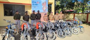 पल्सर मोटर सायकल चोरी के मास्टर माइंड नाबालिग पुलिस के हत्थे चढ़े, 08 मोटर सायकल जप्त - Seoni News