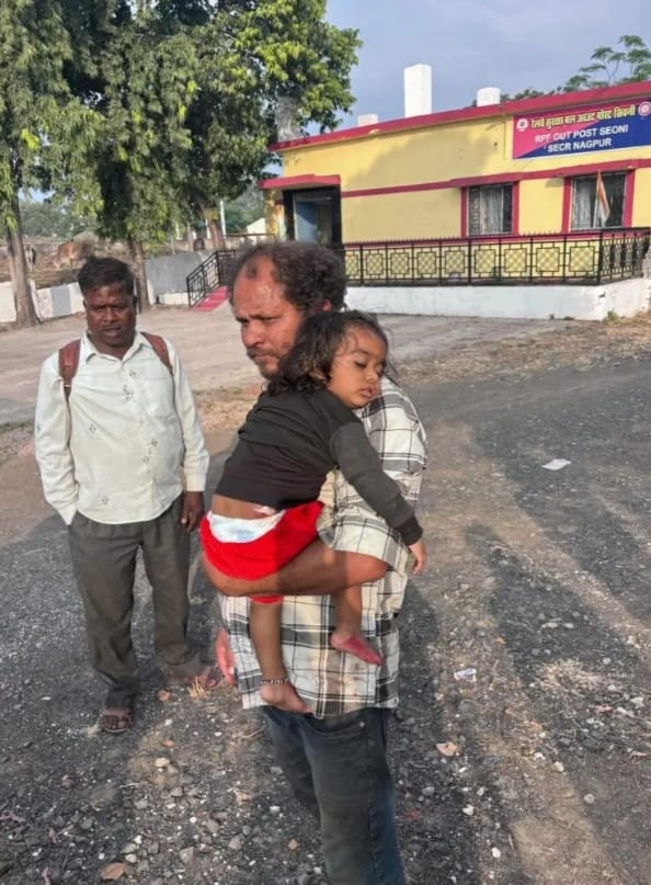 जाको राखे साईया मार सके न कोई: ट्रेन से गिरी दुधमुंही बच्ची, ग्रामीणो ने कराया इलाज - Seoni News