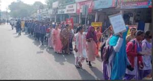 बांग्लादेश में हिंदुओं पर अत्याचार के खिलाफ निकाली रैली, किया प्रदर्शन - Seoni News