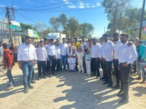 ठा. रजनीश सिंह ने अंतर्राज्यीय लेदर बाल क्रिकेट प्रतियोगिता के फाइनल मैच का लिया आनंद - Seoni News