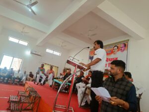 कांग्रेस ने संविधान का स्वार्थपूर्ण उपयोग किया और भाजपा ने इसे पवित्र ग्रंथ मानकर पूजा - आशीष दुबे - Seoni News