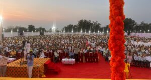 मन को कंट्रोल करना सीख गये तो हर परिस्थिती में खुश रहोगे - शिवनी दीदी  - Seoni News