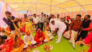 विधायक दिनेश राय मुनमुन ने सामूहिक विवाह कार्यक्रम मे की सहभागिता - Seoni News