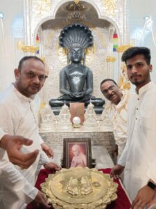प्रथम समाधि पुण्य स्मृति दिवस पर सिवनी जेन मंदिर में आचार्य श्री के चरण चिन्हों की हुई प्रतिष्ठा | Dainik Yashonnati प्रथम समाधि पुण्य स्मृति दिवस पर सिवनी जेन मंदिर में आचार्य श्री के चरण चिन्हों की हुई प्रतिष्ठा - Seoni News