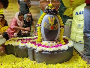 श्री नर्मदेश्वर मंदिर में सावन की धूम