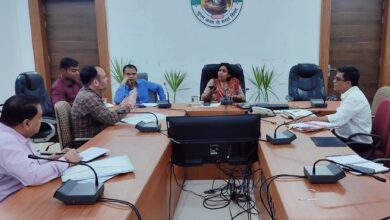 सिवनी कलेक्टर समय-सीमा बैठक में सख्त