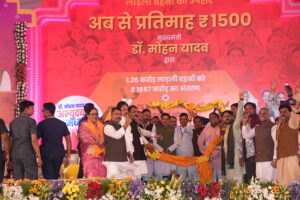 सिवनी को संभाग बनाने सहित 100 से अधिक विकास मांगें — विधायक मुनमुन ने मुख्यमंत्री को सौंपा ज्ञापन