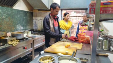 खाद्य सुरक्षा विभाग द्वारा कोहिनूर एवं हनी रेस्टोरेंट का निरीक्षण, कार्रवाई के आदेश