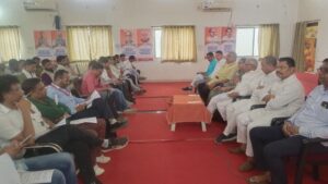 मध्यप्रदेश बजट 2026-27 पर सिवनी में आयोजित भाजपा पत्रकार वार्ता में पूर्व सांसद डॉ. ढालसिंह बिसेन संबोधित करते हुए