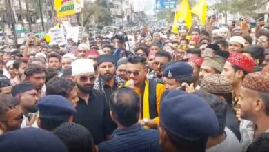 गोंडवाना रैली छिंदवाड़ा में पुलिस बैरिकेडिंग, कार्यकर्ताओं को रोका गया