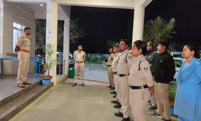 सिवनी पुलिस कांबिंग गश्त -67 वारंटी गिरफ्तार,