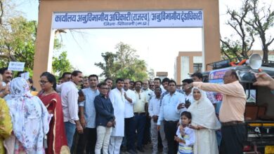 TET परीक्षा विरोध सिवनी - शिक्षक संगठनों द्वारा ज्ञापन सौंपते हुए