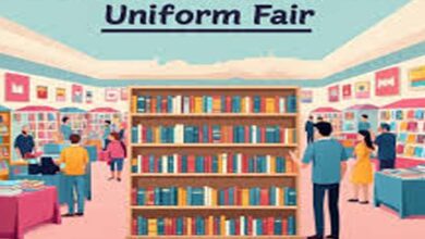 सिवनी पुस्तक गणवेश मेला 2026 - सिवनी में आयोजित पुस्तक एवं गणवेश मेला 2026, छात्रों के लिए किताबें और यूनिफॉर्म खरीदते अभिभावक