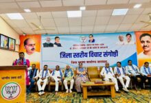 अंबेडकर जयंती बालाघाट संगोष्ठी - बाबा साहेब को श्रद्धा सुमन अर्पित किए