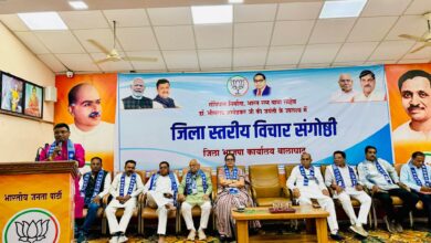 अंबेडकर जयंती बालाघाट संगोष्ठी - बाबा साहेब को श्रद्धा सुमन अर्पित किए