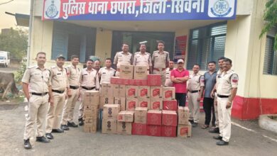 छपारा पुलिस अवैध शराब जब्ती : छपारा पुलिस द्वारा सिवनी जबलपुर हाईवे पर स्कार्पियो से अवैध अंग्रेजी शराब जब्त