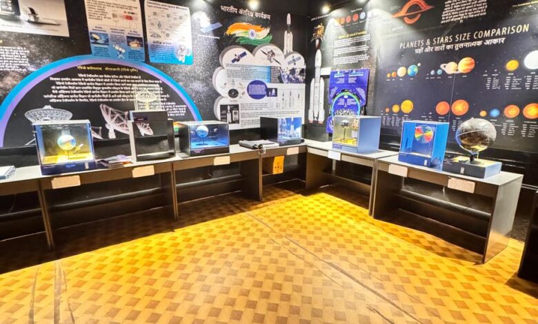 सिवनी सरस्वती शिशु विद्यालय एस्ट्रोनॉट लैब