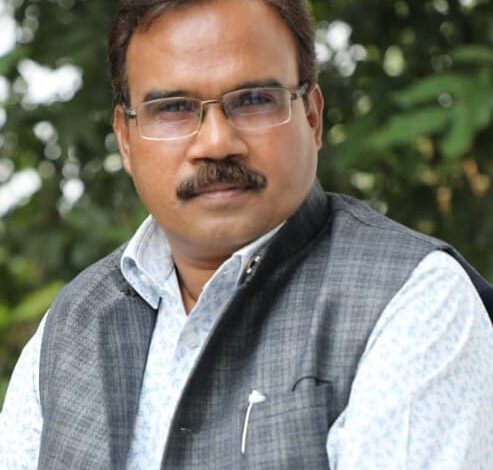 मंडला फोर्ट स्टेशन सलाहकार समिति के सदस्य