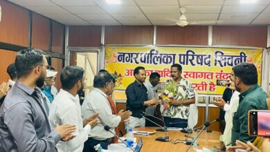 दिनेश राय मुनमुन सख्त निर्देश -सिवनी नगर पालिका में विधायक के दिखे सख्त तेवर