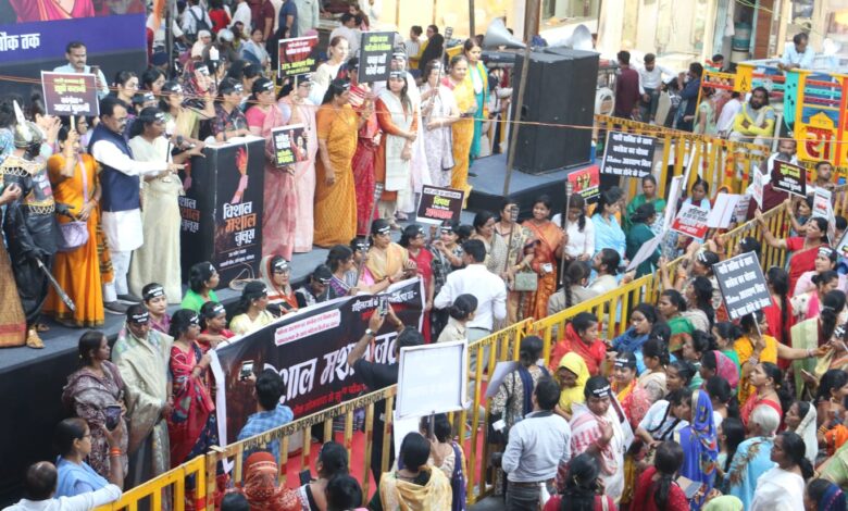 नारी शक्ति वंदन मशाल जुलूस भोपाल, भाजपा का विपक्ष पर हमला, विपक्ष को महिला विरोधी करार दिया