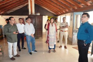 सिवनी बाल सुधारालय का औचक निरीक्षण: कलेक्टर नेहा मीना और एसपी सुनील मेहता ने दिए निर्देश