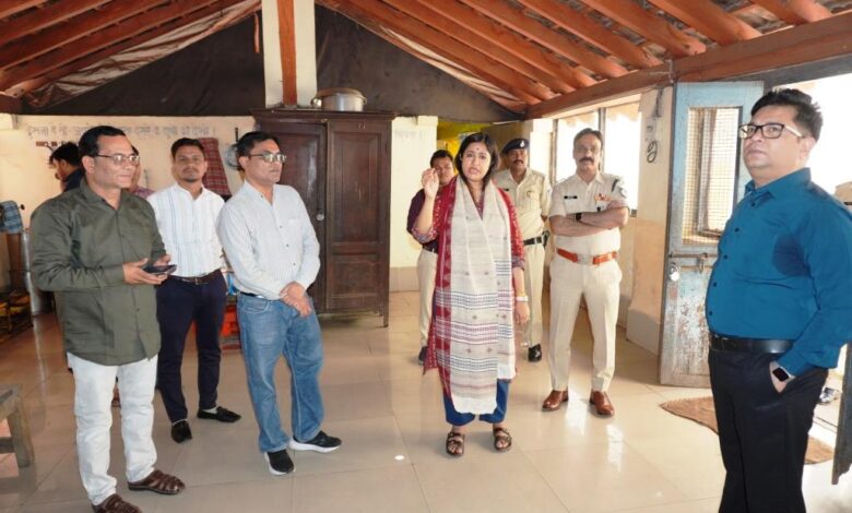 सिवनी बाल सुधारालय का औचक निरीक्षण: कलेक्टर नेहा मीना और एसपी सुनील मेहता ने दिए निर्देश