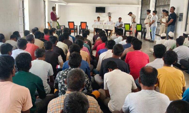 उपजेल लखनादौन का निरीक्षण करते प्रधान जिला एवं सत्र न्यायाधीश सतीश चन्द्र राय