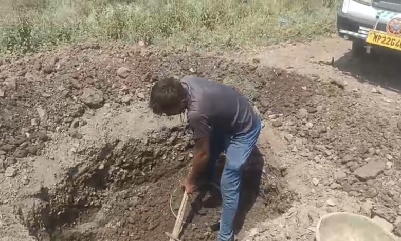 प्रधानमंत्री ग्राम सड़क योजना घोटाला