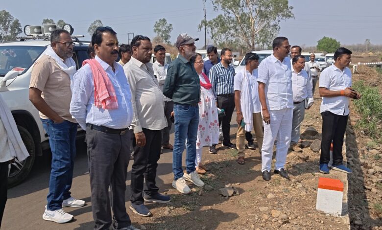 दिनेश राय मुनमुन नहर निरीक्षण, अधूरे कार्यों पर जताई नाराजगी