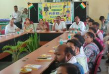 कृषि विज्ञान केंद्र से लेकर चौपालों तक... किसानों ने उत्साह से सुनी ‘मन की बात’